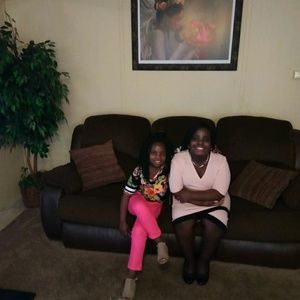 Meet your Posher, Teaneisha